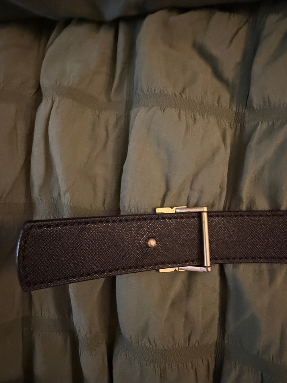 Tory Burch Reversible Black/Brown Leather Belt with Gold Logo Buckle, Size XL - Picture 3 of 8